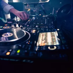 دانلود ♦️ریمیکس ترکیبی رپ بنام همدم ۲ رضا پیشرو امیر خلوت  ناجی  امیر تتلو گادپوری  اینستایی