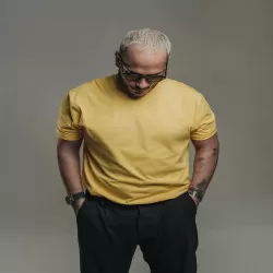 دانلود آهنگ بدیش اینه خودم آدمت کردم باورت کردم شدی شاهرگ گردن اشوان طولانی