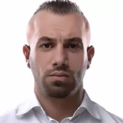 دانلود اهنگ با همه قهرم اصلاً این دور و بر آدم ندیدم امیر تتلو  ترند اینستاگرام کیفیت 320