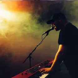 دانلود ریمیکس شاد غیر مجاز خارجی   ترند جدید قدیمی اینستایی